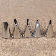 Load image into Gallery viewer, ROSE PETAL ICING PIPING NOZZLES SET