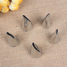 Load image into Gallery viewer, ROSE PETAL ICING PIPING NOZZLES SET
